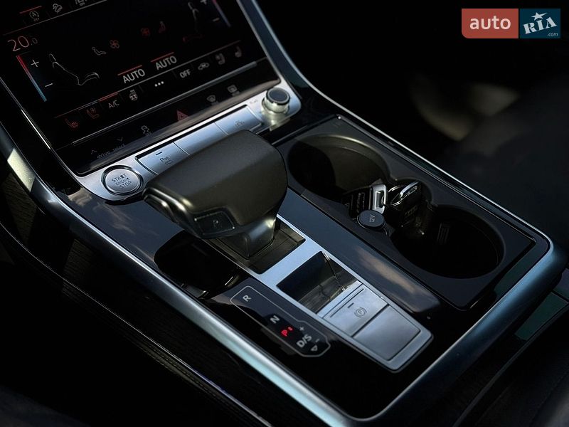 Позашляховик / Кросовер Audi Q8 2019 в Мукачевому фото 75 Позашляховик / Кросовер Audi Q8 2019 в Мукачевому