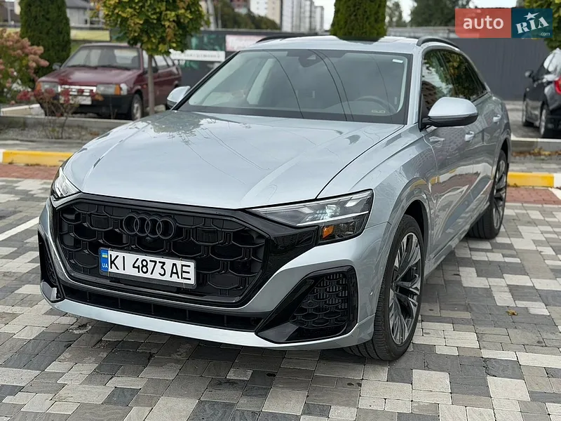 Audi Q8 2023