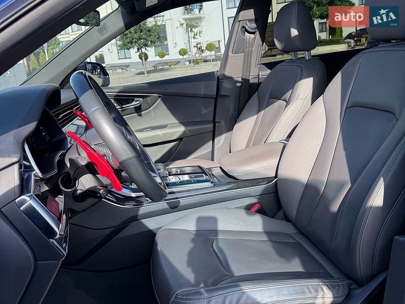 Позашляховик / Кросовер Audi Q8 2019 в Луцьку фото 28 Позашляховик / Кросовер Audi Q8 2019 в Луцьку