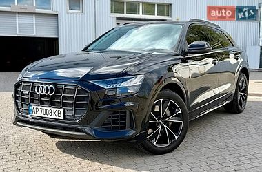 Позашляховик / Кросовер Audi Q8 2019 в Запоріжжі