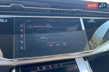 Внедорожник / Кроссовер Audi Q8 2025 в Киеве
