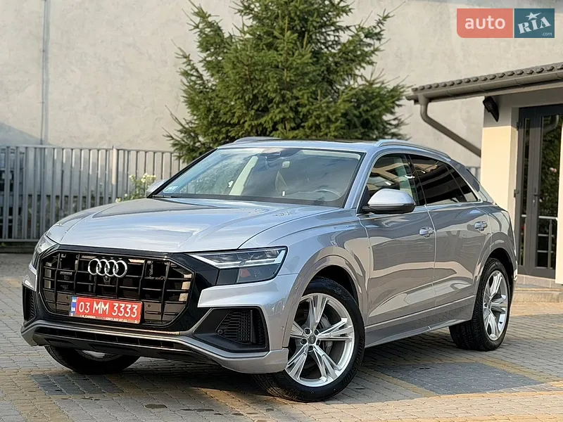 Audi Q8