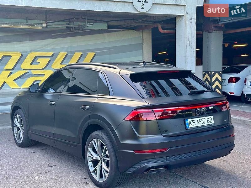 Позашляховик / Кросовер Audi Q8 2025 в Києві