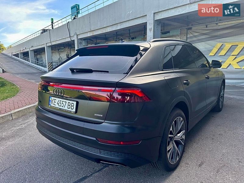 Позашляховик / Кросовер Audi Q8 2025 в Києві