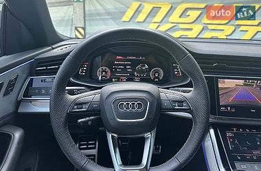 Позашляховик / Кросовер Audi Q8 2025 в Києві
