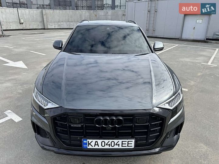 Audi Q8 2021