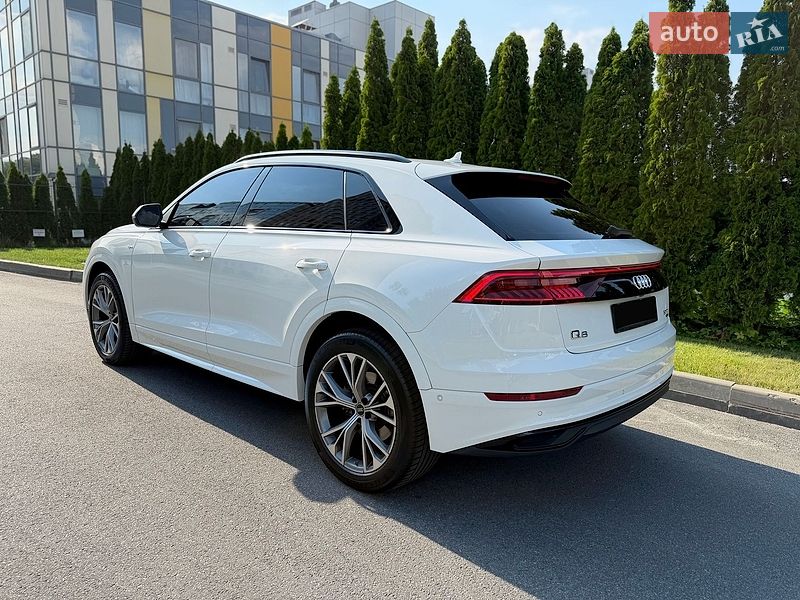 Внедорожник / Кроссовер Audi Q8 2021 в Днепре фото 8 Внедорожник / Кроссовер Audi Q8 2021 в Днепре