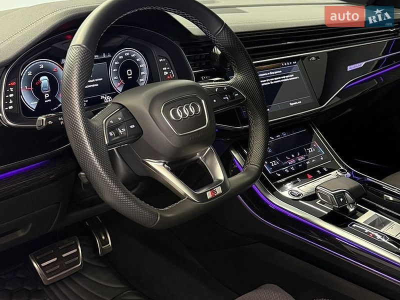 Позашляховик / Кросовер Audi Q8 2024 в Одесі