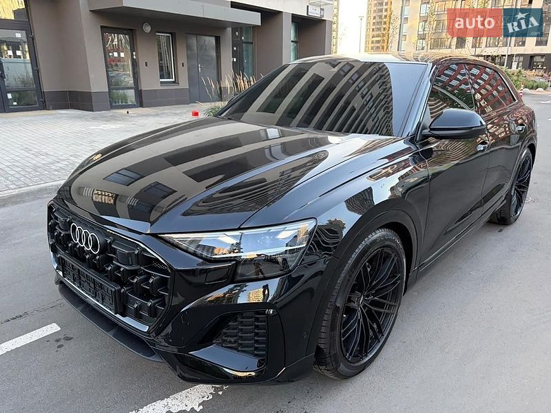 Внедорожник / Кроссовер Audi Q8 2026 в Киеве