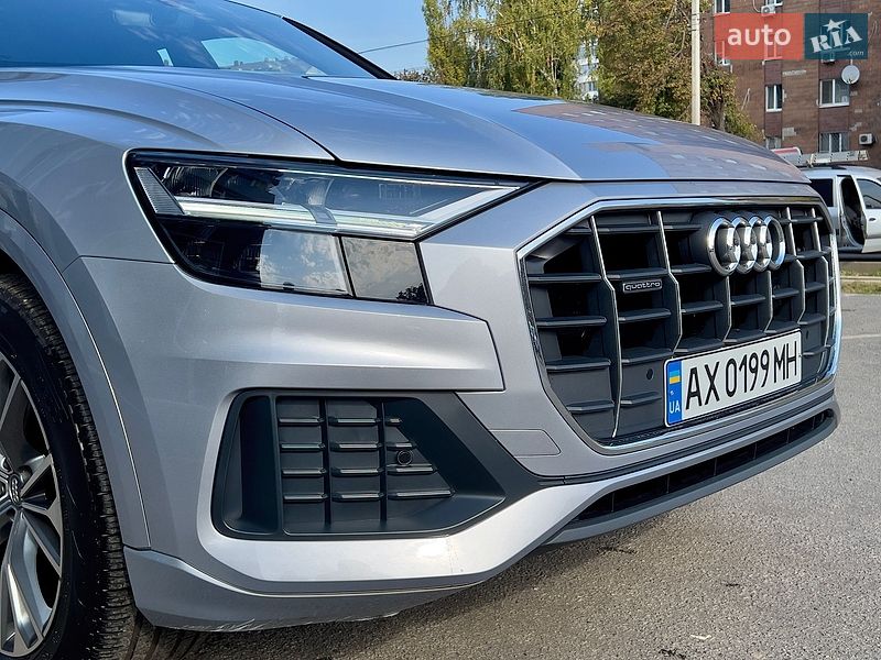 Внедорожник / Кроссовер Audi Q8 2020 в Харькове