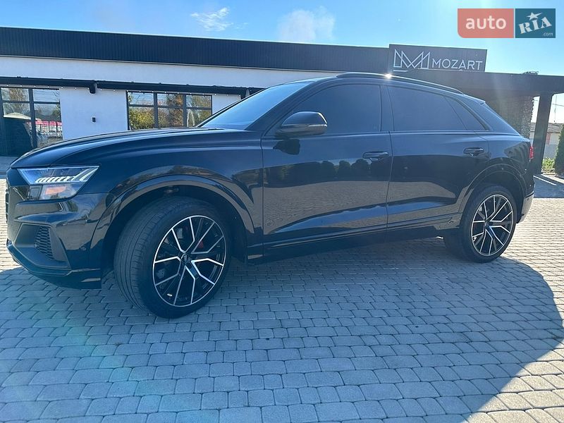 Внедорожник / Кроссовер Audi Q8 2019 в Иршаве