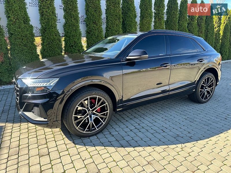 Внедорожник / Кроссовер Audi Q8 2019 в Иршаве