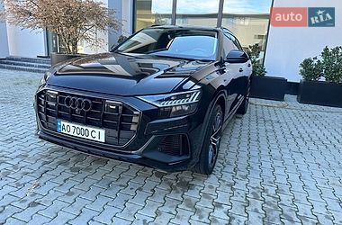 Внедорожник / Кроссовер Audi Q8 2019 в Иршаве