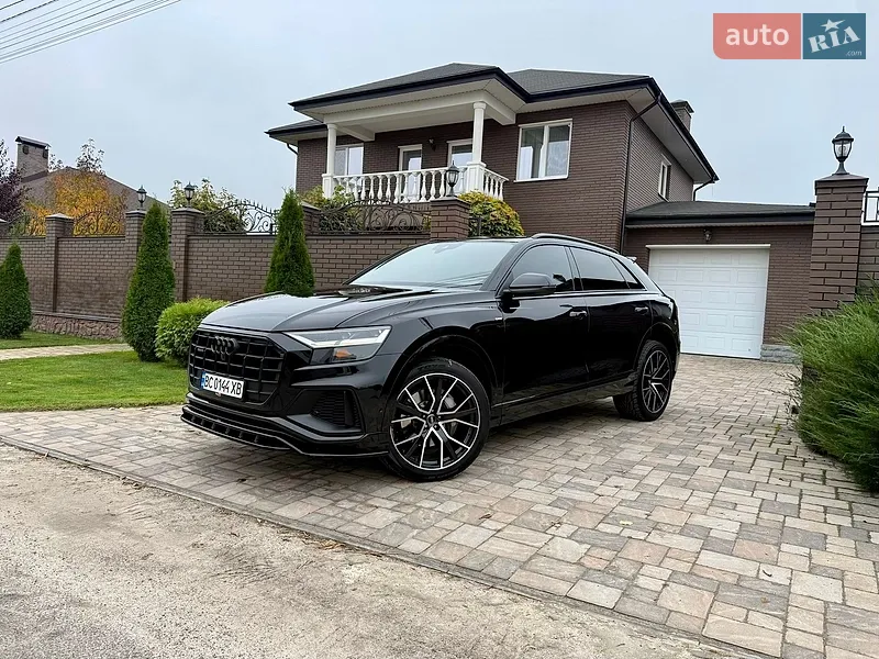 Audi Q8