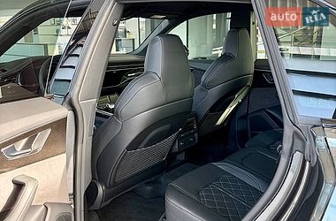 Позашляховик / Кросовер Audi Q8 2023 в Ужгороді