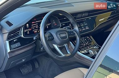 Внедорожник / Кроссовер Audi Q8 2021 в Киеве