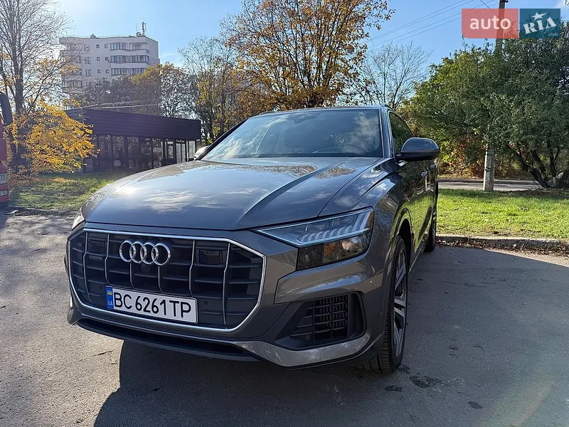 Audi Q8