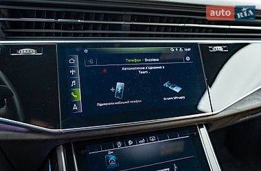 Внедорожник / Кроссовер Audi Q8 2019 в Киеве