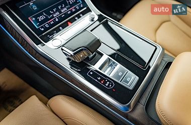 Внедорожник / Кроссовер Audi Q8 2019 в Киеве