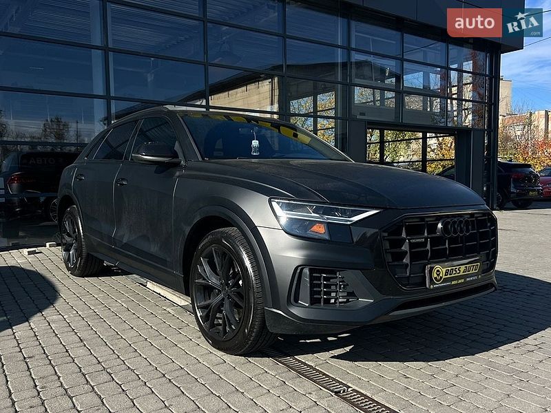Audi Q8 2020