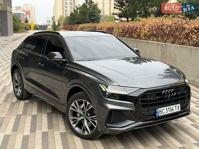 Позашляховик / Кросовер Audi Q8 2021 в Києві