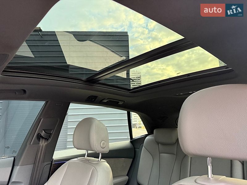 Позашляховик / Кросовер Audi Q8 2020 в Києві