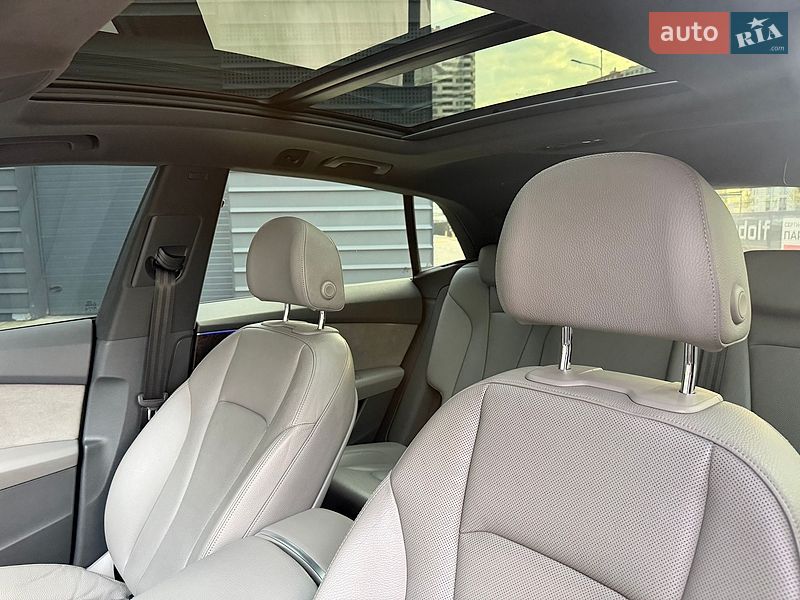Позашляховик / Кросовер Audi Q8 2020 в Києві