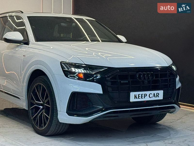 Внедорожник / Кроссовер Audi Q8 2022 в Одессе