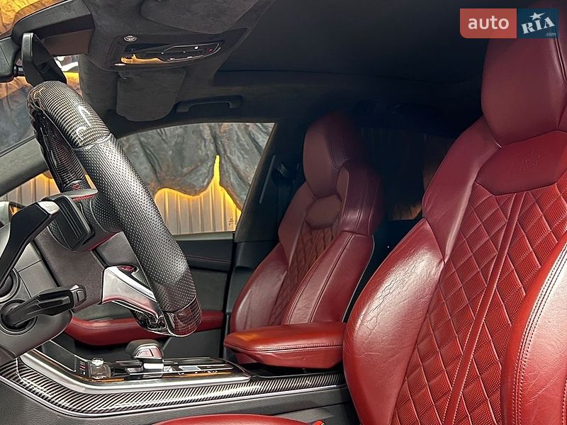 Внедорожник / Кроссовер Audi Q8 2018 в Львове