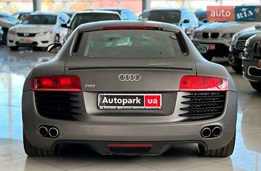 Купе Audi R8 2007 в 