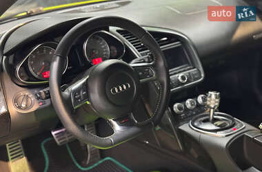 Купе Audi R8 2008 в 