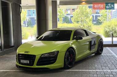 Купе Audi R8 2008 в 