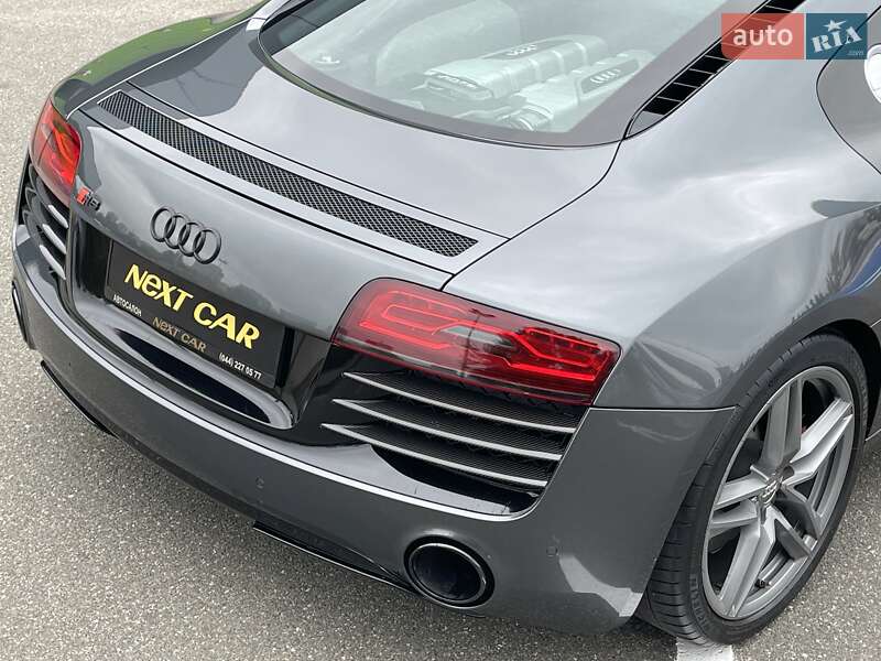 Купе Audi R8 2013 в Киеве