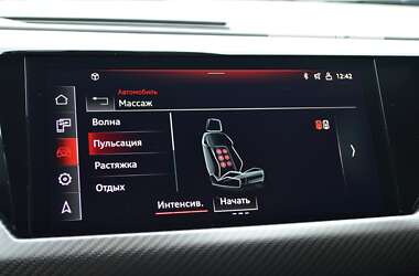 Купе Audi RS e-tron GT 2021 в 