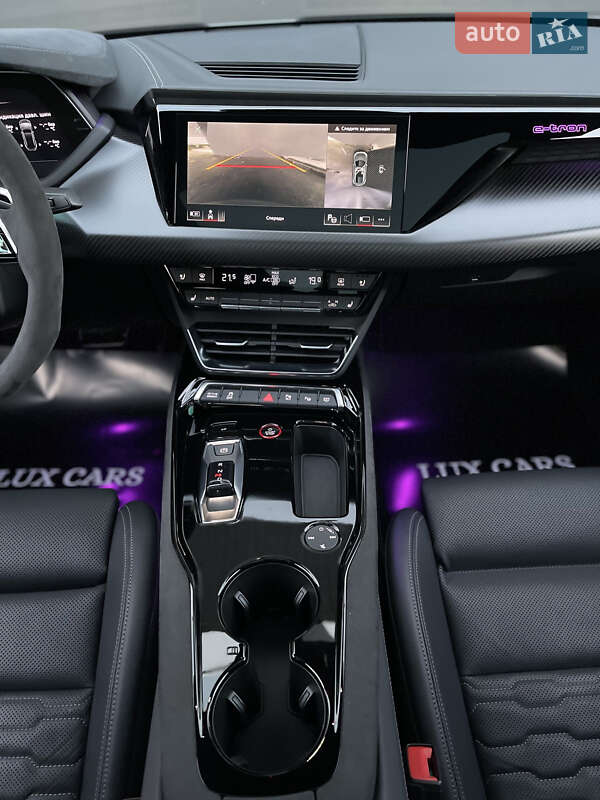 Купе Audi RS e-tron GT 2021 в Одесі