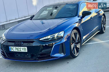 Купе Audi RS e-tron GT 2021 в 