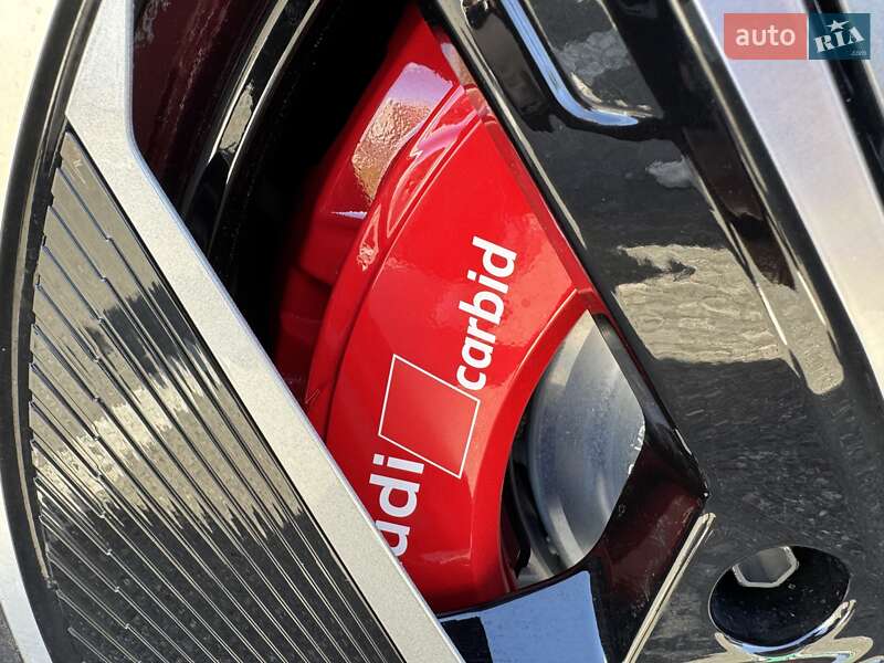 Купе Audi RS e-tron GT 2023 в Києві