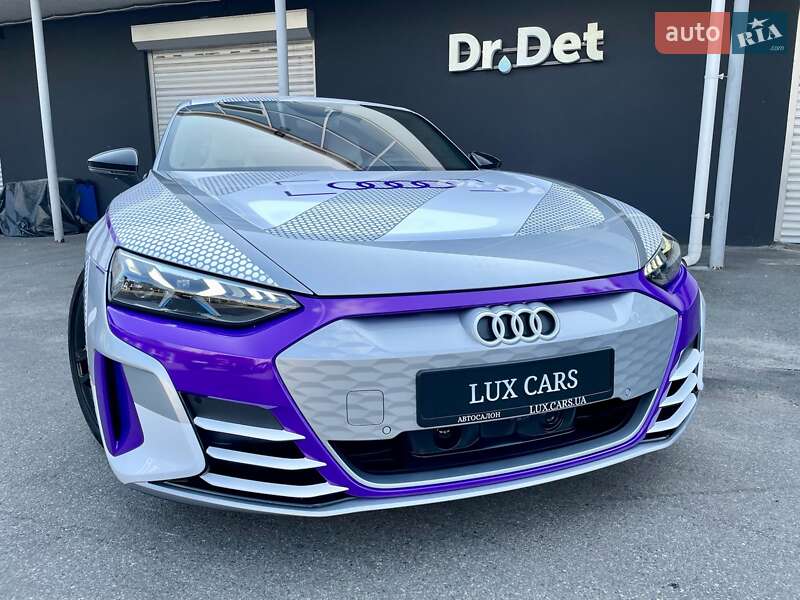 Купе Audi RS e-tron GT 2024 в Києві