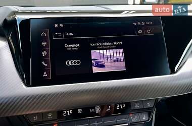 Купе Audi RS e-tron GT 2024 в 