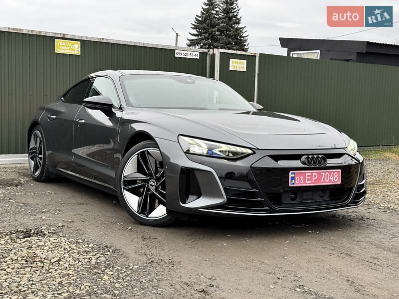 Купе Audi RS e-tron GT 2021 в Києві