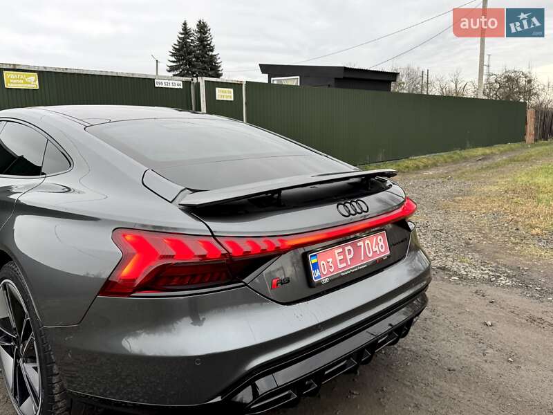 Купе Audi RS e-tron GT 2021 в Києві