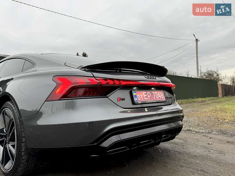 Купе Audi RS e-tron GT 2021 в Києві