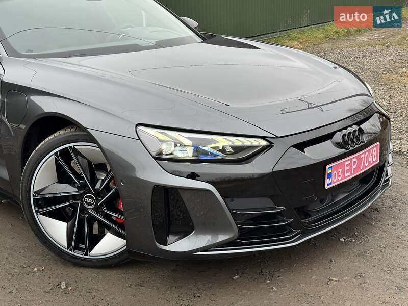 Купе Audi RS e-tron GT 2021 в Києві
