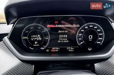 Купе Audi RS e-tron GT 2021 в 