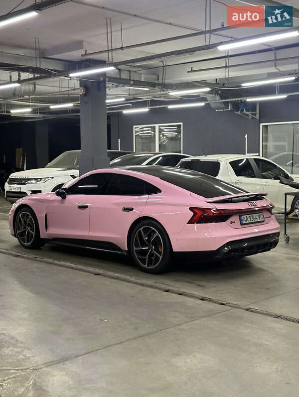 Купе Audi RS e-tron GT 2022 в Києві