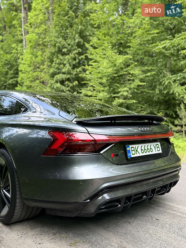 Купе Audi RS e-tron GT 2021 в Луцьку