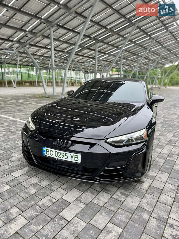Купе Audi RS e-tron GT 2021 в Львові