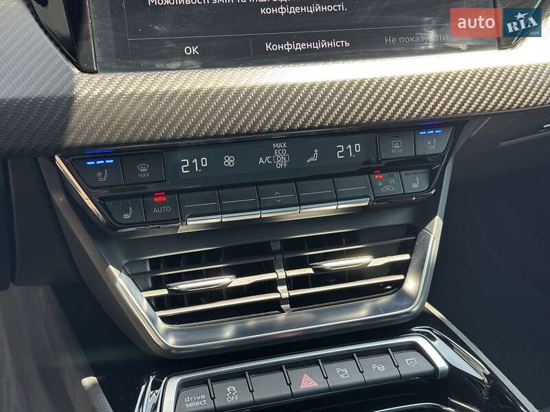 Купе Audi RS e-tron GT 2022 в Черновцах