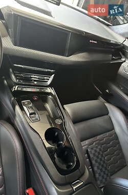 Купе Audi RS e-tron GT 2021 в 