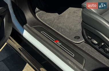 Купе Audi RS e-tron GT 2022 в 